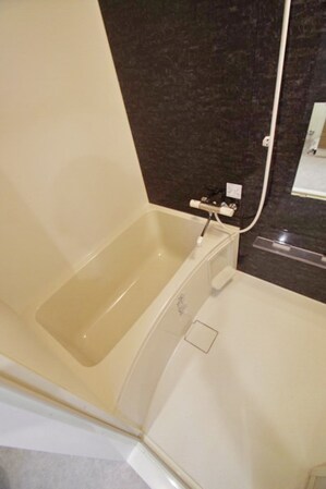 LOC'S SHINYURIGAOKAの物件内観写真